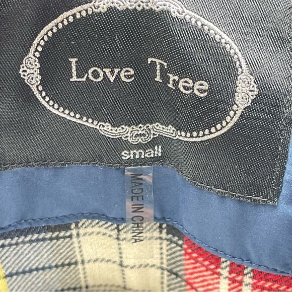 Love Tree Women’s Navy Blue Full Zip Faux Fur Trim Hooded Puffer Vest Small - Picture 12 of 15